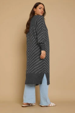 YOURS - Cardigan Maxi Gris Charbonneux à Rayures -Evans Boutique 02efd69f b5c5 41 280315 C