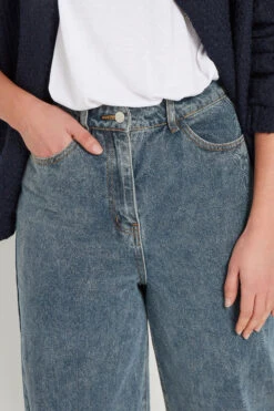 LTS Tall Blue Mid Wash Barrel Leg Jeans 13 LTS Tall Blue Mid Wash Barrel Leg Jeans -Evans Boutique 03371aca de0c 45 355393 D