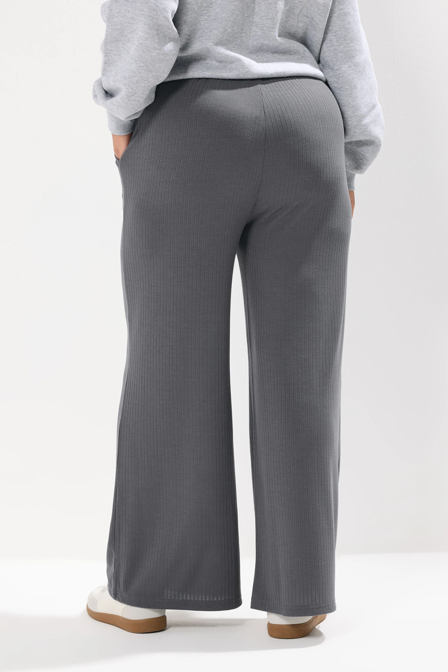 YOURS - Pantalon Large Côtelé Gris Anthracite 5 YOURS - Pantalon Large Côtelé Gris Anthracite – Image 3