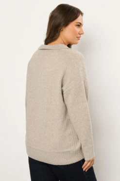 EVANS Curve Natural Brown Collared Knitted Jumper 9 EVANS Curve Natural Brown Collared Knitted Jumper -Evans Boutique 04149a8a 5ff9 45 616251 C