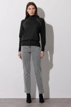 STAR Black Stud Embellished Raglan Jumper -Evans Boutique 054d3b8a f8b4 42 110608 A