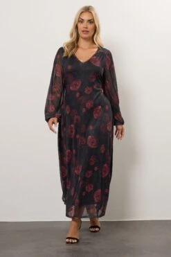 YOURS Curve Robe Longue Noire En Maille Fleurie -Evans Boutique 05587292 2bdf 44 270343 B