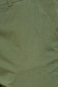 YOURS - Pantalon Chino Vert Kaki Coupe Droite 13 YOURS - Pantalon Chino Vert Kaki Coupe Droite -Evans Boutique 05e07015 b98a 4f 143444 Z