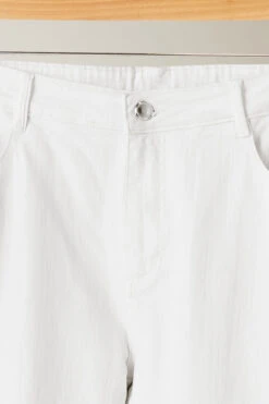 EVANS Curve White Denim Straight Leg Jeans -Evans Boutique 06302037 434a 4a 616084 P1