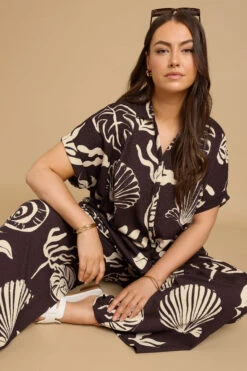 YOURS - Chemisier Marron Texturé Coquillages Manches Courtes