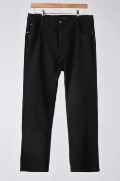 EVANS Curve Fit Black Straight Leg Jeans 12 EVANS Curve Fit Black Straight Leg Jeans -Evans Boutique 0ae97502 3d62 4b 615033 P