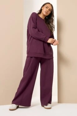 YOURS Curve Ensemble Sweat-shirt Rouge Bordeaux Et Jogging à Jambes Larges -Evans Boutique 0b5233d5 3688 4c 126772 B