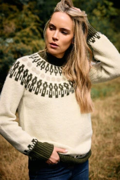 LTS Tall Ivory White & Green Fairisle Knitted Jumper