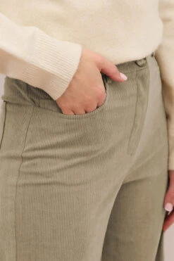 LTS PREMIUM Tall Stone Brown Cord Wide Leg Jeans 9 LTS PREMIUM Tall Stone Brown Cord Wide Leg Jeans -Evans Boutique 0c9659c9 654e 4e 354381 C