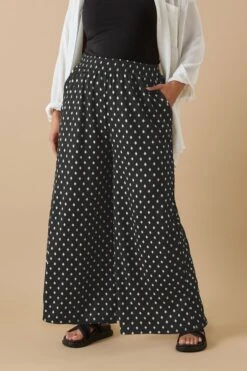 YOURS - Pantalon Wide Leg Noir Texturé à Pois