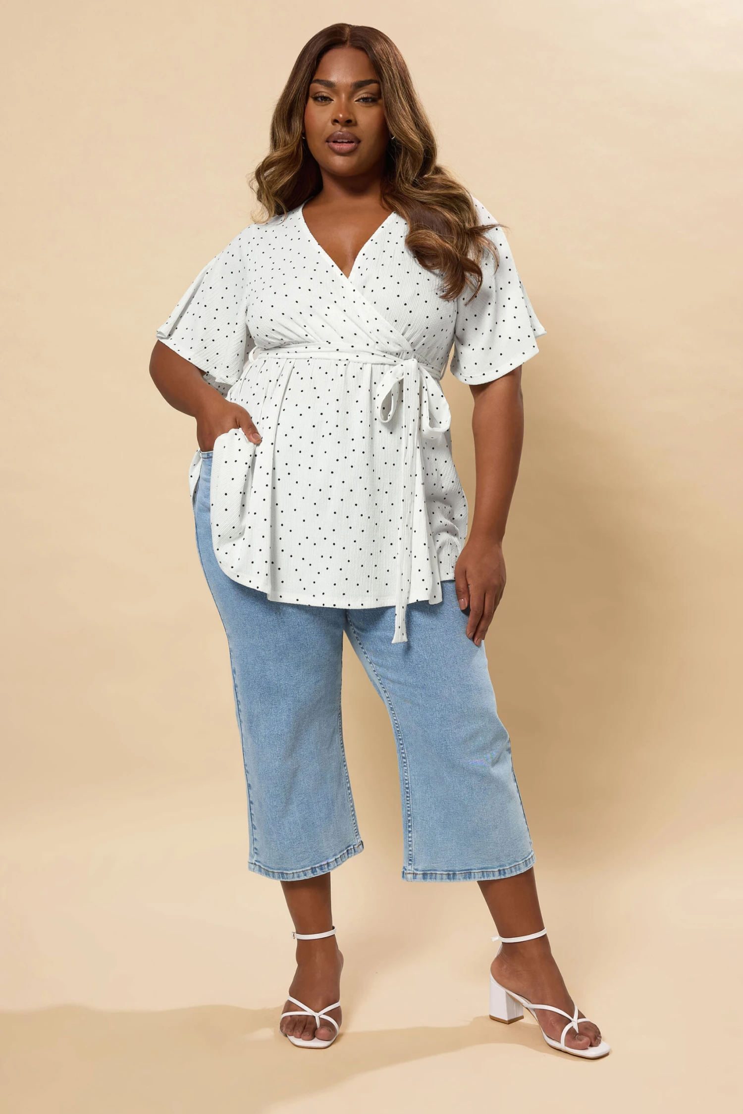 YOURS - Top Blanc Volanté Cache-Coeur à Pois 4 YOURS - Top Blanc Volanté Cache-Coeur à Pois – Image 2