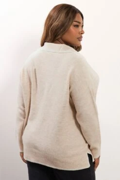 YOURS Curve Pull à Col En Point De Couverture Marron Naturel -Evans Boutique 0cfd9024 aabc 43 280643 C