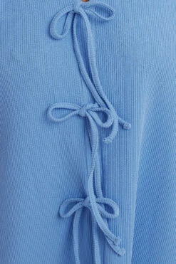 YOURS - Top Bleu Ciel à Noeuds Manches Volantées 10 YOURS - Top Bleu Ciel à Noeuds Manches Volantées -Evans Boutique 0d9287d2 e836 4e 322703 D