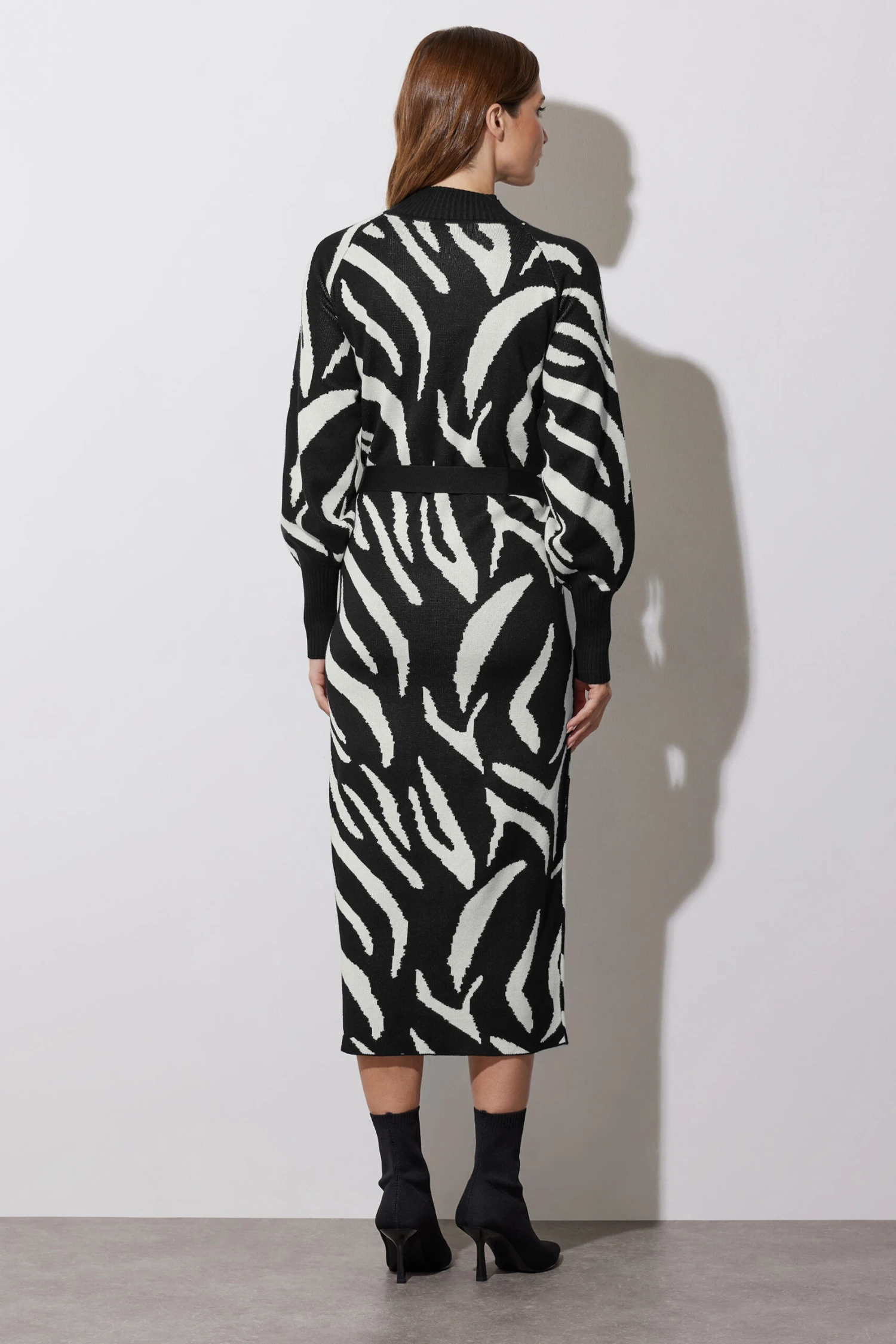 STAR Black Zebra Jumper Dress 5 STAR Black Zebra Jumper Dress – Image 3