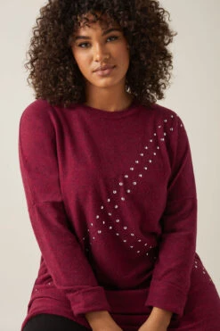 EVANS Curve Burgundy Red Stud Longline Jumper -Evans Boutique 0e28f5f5 8ea3 43 615673 D