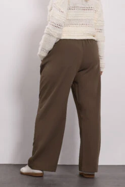 YOURS Curve Pantalon Large à Coutures Sur Le Devant Marron -Evans Boutique 0e4aa030 058e 4d 310224 C