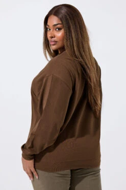 LIMITED COLLECTION Sweat-shirt Curve Brown à Imprimé Vache « The Wild West » -Evans Boutique 0e7a2f66 4f39 49 216869 C