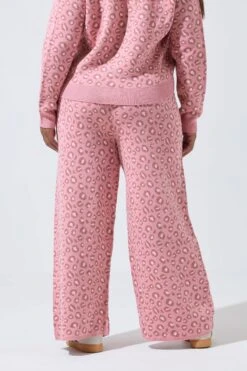 LIMITED COLLECTION Pantalon Large à Imprimé Léopard Rose -Evans Boutique 0ec1b008 4cd5 4f 216598 C