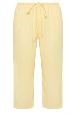 YOURS - Pantalon Jupe-Culotte Jaune Texturé à Poches 11 YOURS - Pantalon Jupe-Culotte Jaune Texturé à Poches -Evans Boutique 0f2445db 376f 40 145346 X