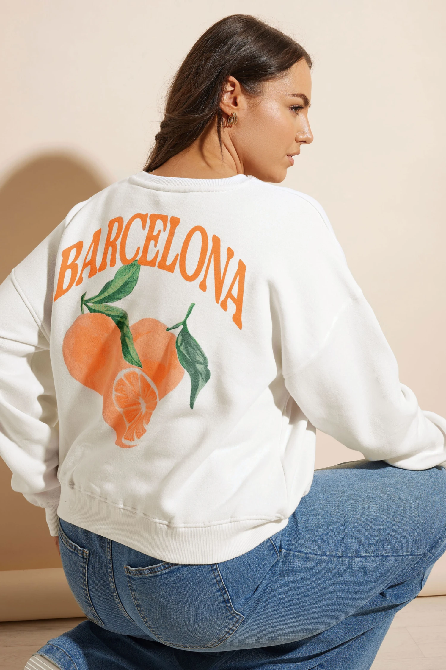 YOURS - Sweatshirt Blanc 'Barcelona' Design Oranges 3 YOURS - Sweatshirt Blanc 'Barcelona' Design Oranges