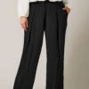 EVANS - Pantalon Classe Wide Leg Noir à Poches 1 EVANS - Pantalon Classe Wide Leg Noir à Poches -Evans Boutique 10d634f9 3ace 44 615743 A
