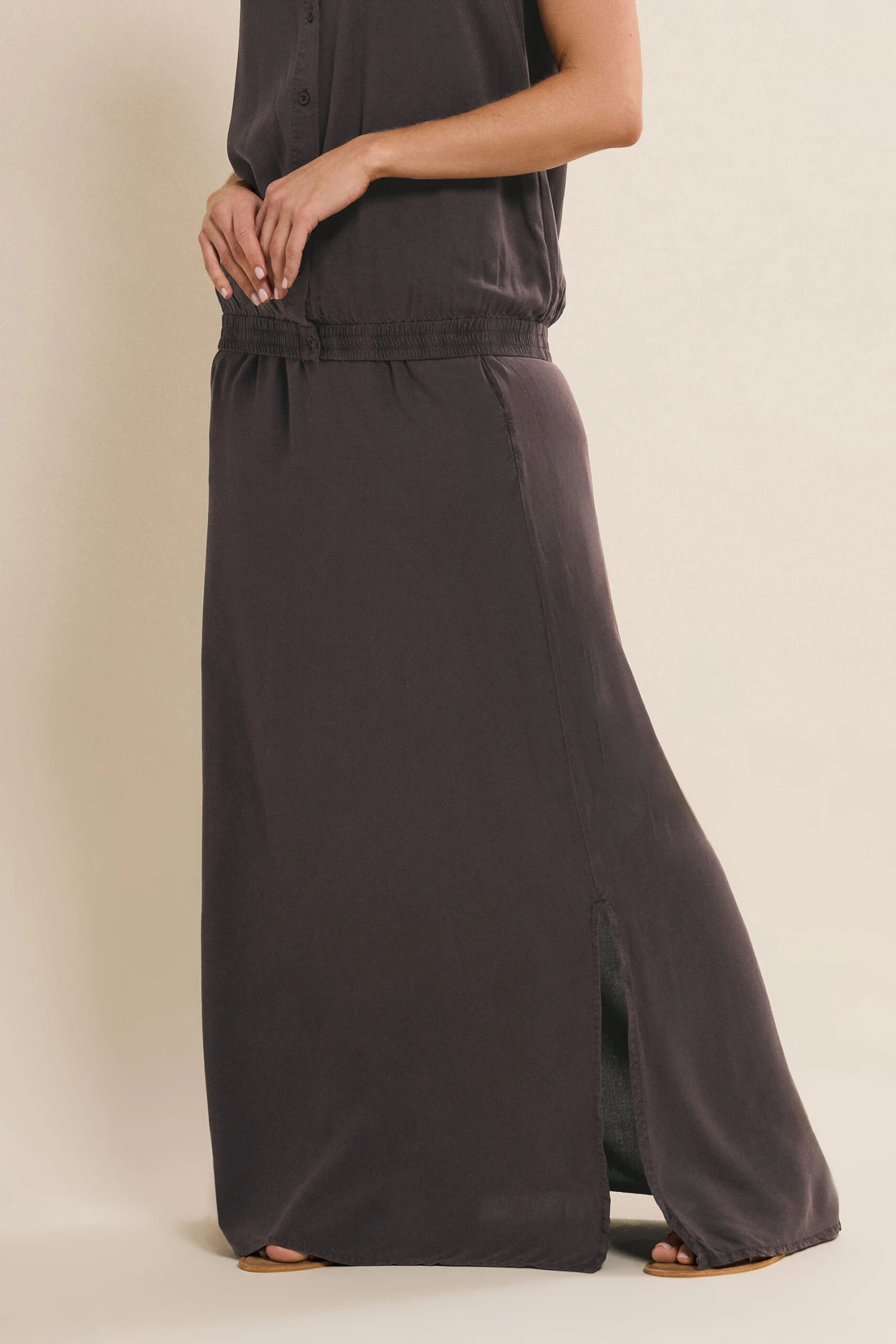 LTS Tall Chocolate Brown Acid Wash Side Split Maxi Skirt 4 LTS Tall Chocolate Brown Acid Wash Side Split Maxi Skirt – Image 2