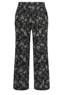 YOURS - Pantalon Noir Floral Coupe Wide Leg 11 YOURS - Pantalon Noir Floral Coupe Wide Leg -Evans Boutique 126d9a03 fc8f 41 303549 X