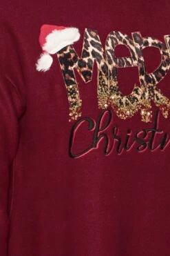 YOURS - Sweatshirt Bordeaux Brodé 'Merry Christmas' Sequins Léopard -Evans Boutique 12e58498 c86f 48 303822 Z