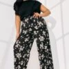 YOURS - Pantalon Noir En Wide Leg Design Pâquerettes -Evans Boutique 13d2d598 8639 40 310139 A