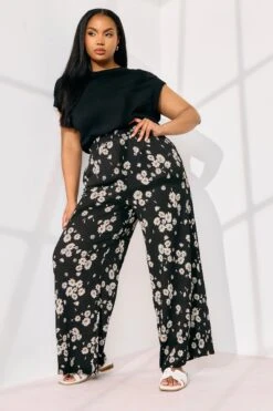 YOURS - Pantalon Noir En Wide Leg Design Pâquerettes