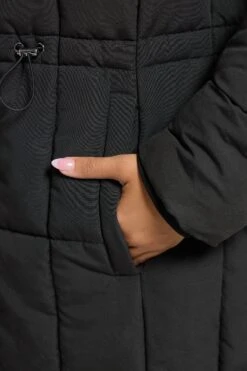 YOURS Curve Doudoune Mi-longue Noire Matelassée 12 YOURS Curve Doudoune Mi-longue Noire Matelassée -Evans Boutique 153fde9d 2461 44 121076 E