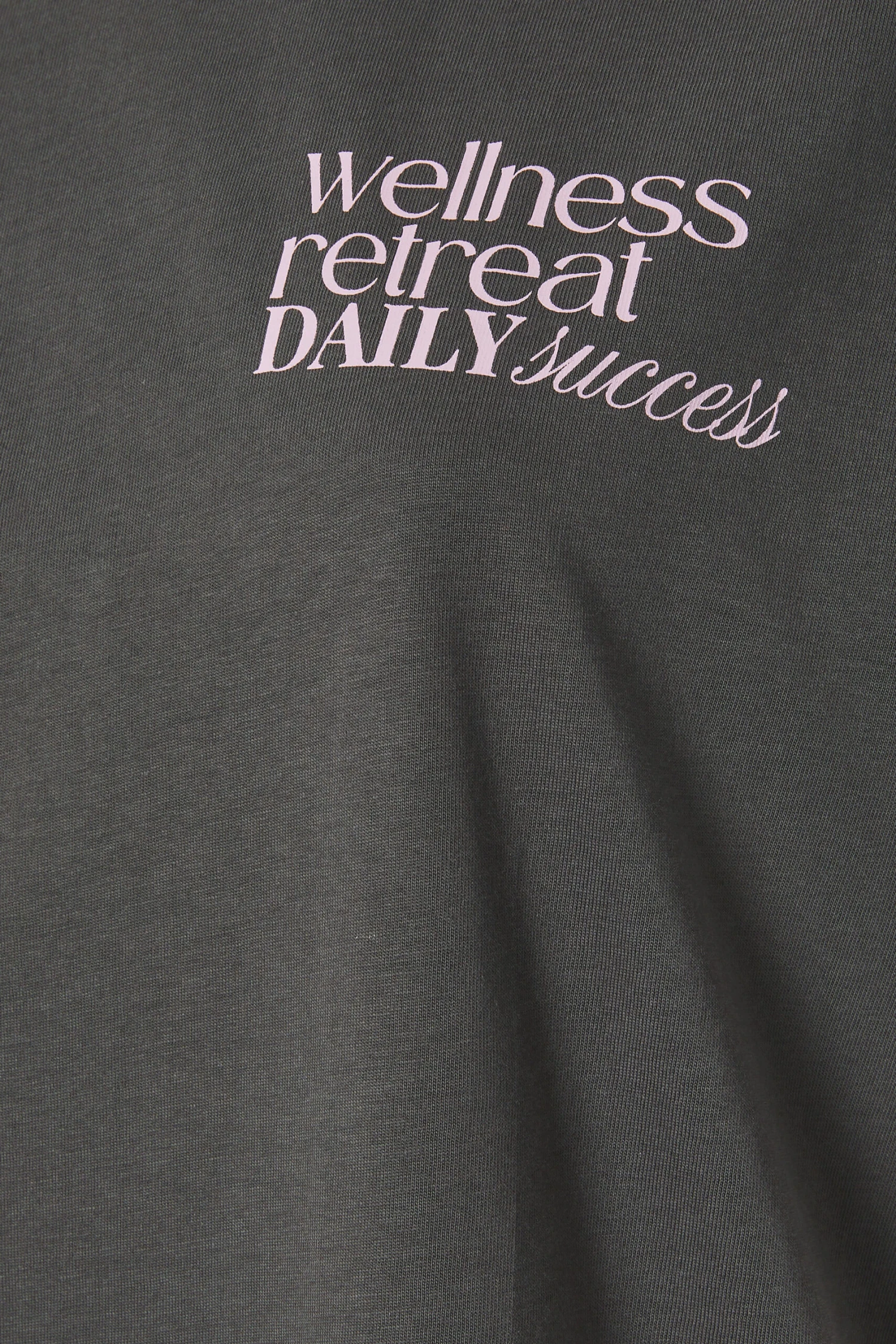 YOURS ACTIVE - Top Gris Charbonneux Oversize 'Wellness Retreat' 9 YOURS ACTIVE - Top Gris Charbonneux Oversize 'Wellness Retreat' – Image 7