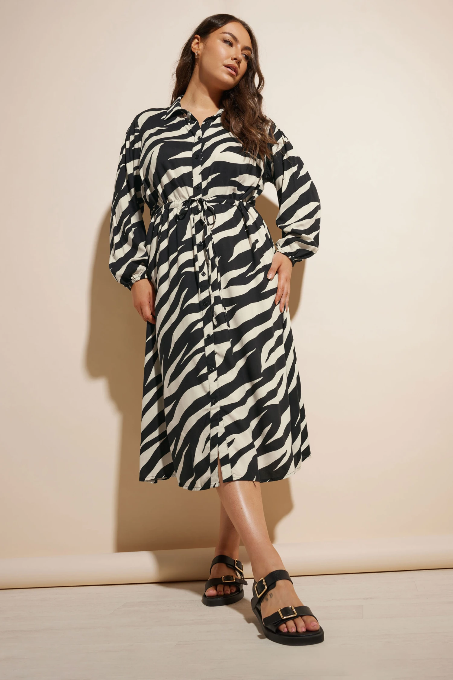 YOURS - Robe-Chemisier Noir & Crème Zébré Manches Longues 4 YOURS - Robe-Chemisier Noir & Crème Zébré Manches Longues – Image 2