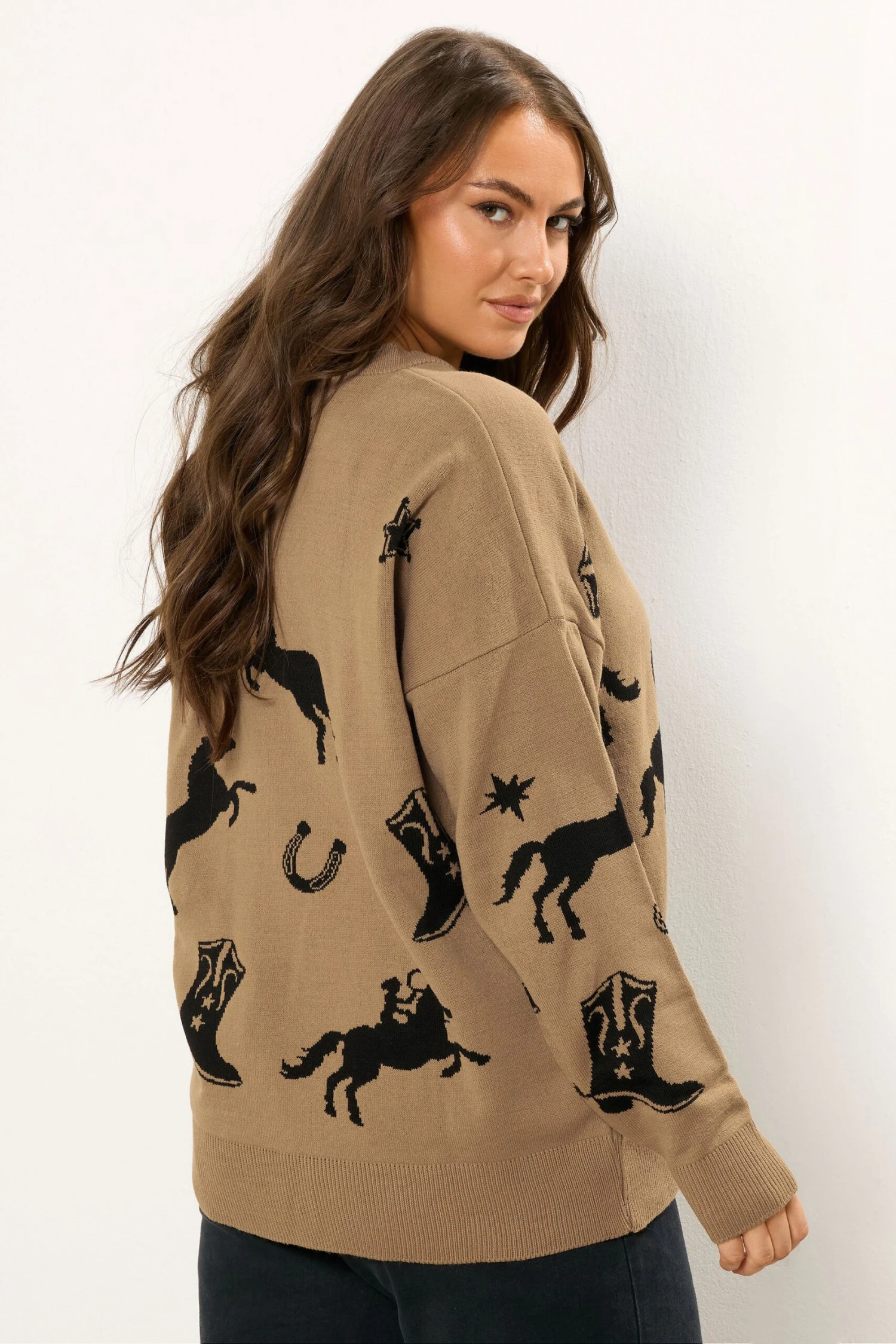 YOURS Curve Pull En Maille Western Marron 5 YOURS Curve Pull En Maille Western Marron – Image 3