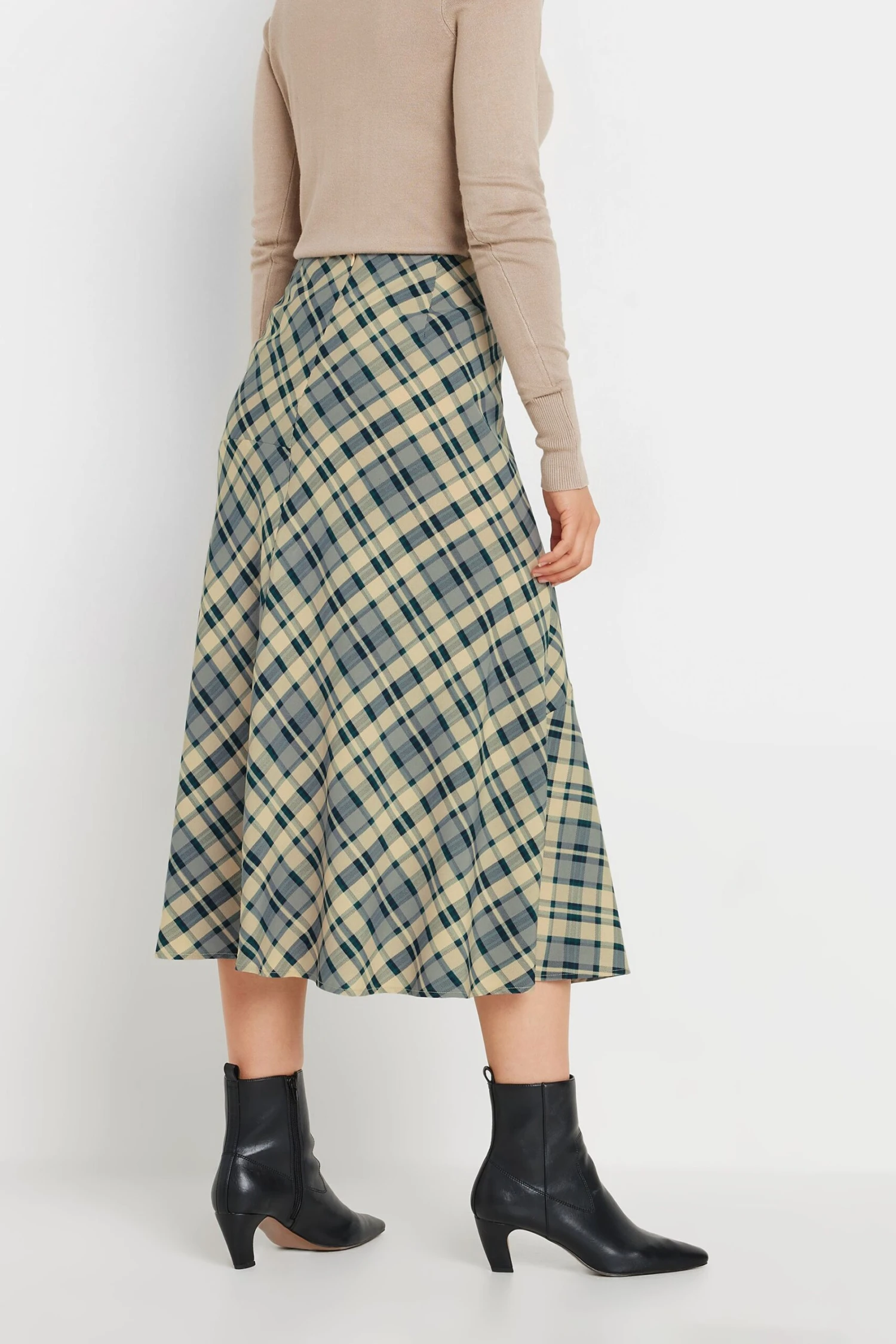 LTS Tall Blue Check Print Tiered Midaxi Skirt 6 LTS Tall Blue Check Print Tiered Midaxi Skirt – Image 4