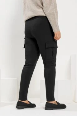 YOURS Curve Pantalon Cargo Noir En Bengaline -Evans Boutique 1b377781 4733 44 310231 C