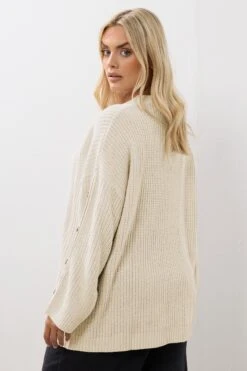 YOURS Curve Pull Blanc Naturel à Manches Boutonnées -Evans Boutique 1b9e0175 bd4d 42 280724 C