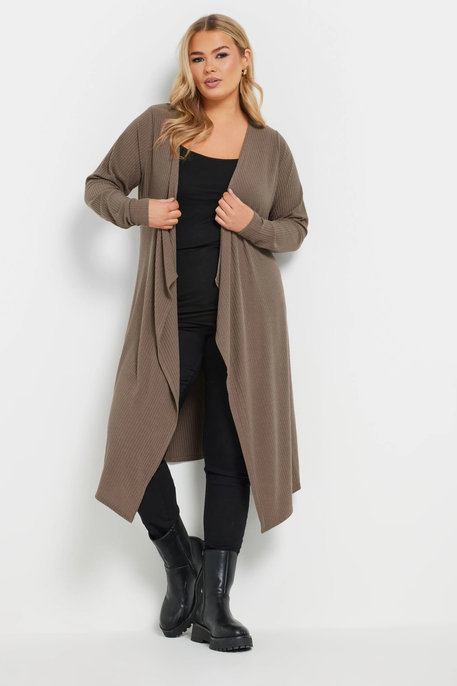 YOURS - Cardigan Mocha Nervuré Jersey En Cascade 3 YOURS - Cardigan Mocha Nervuré Jersey En Cascade