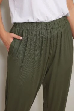 YOURS - Pantalon Fluide Ample Vert Kaki à Poches -Evans Boutique 1fb971d1 fa01 43 144781 D