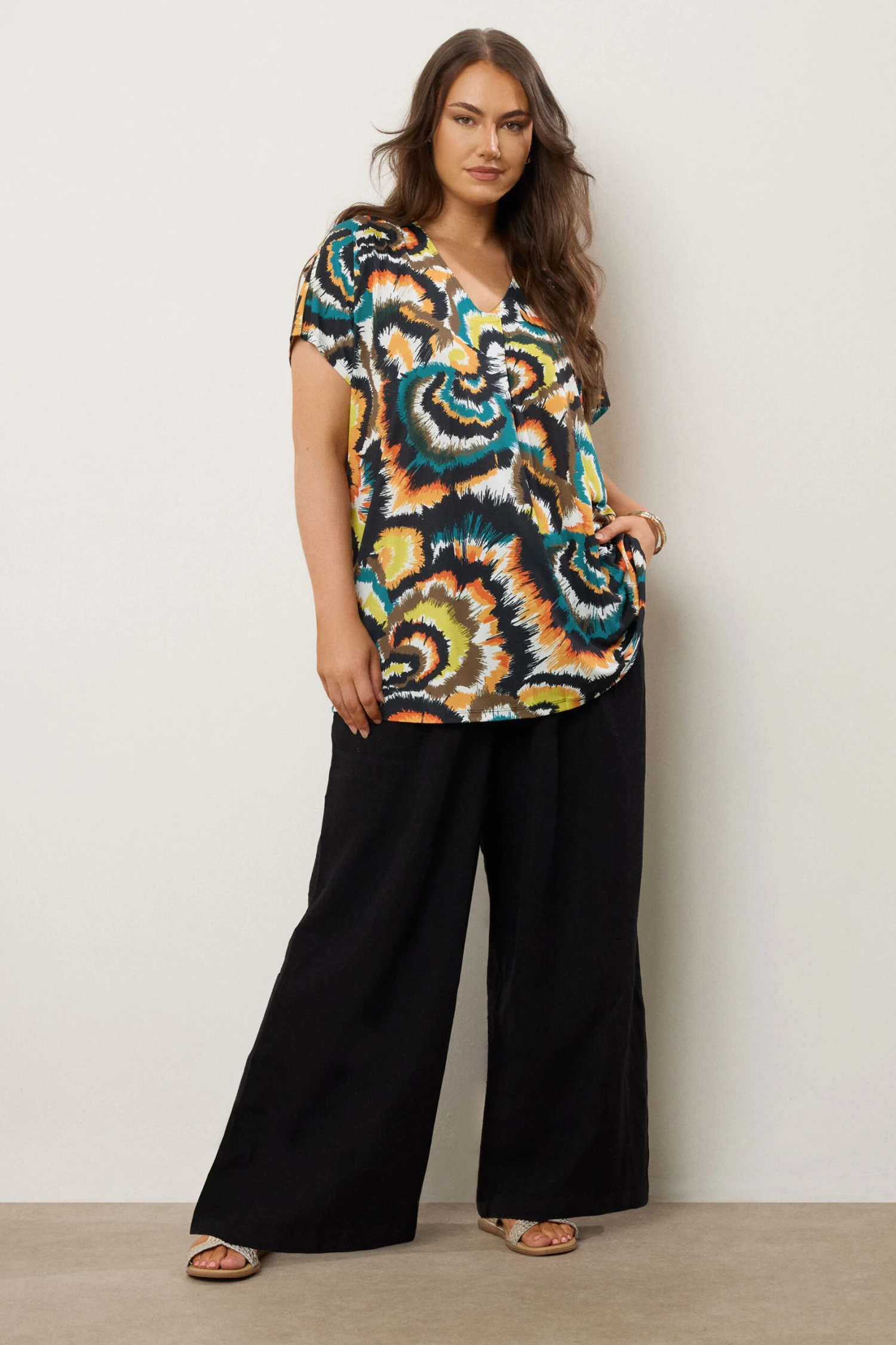 EVANS Curve Dark Green Smudge Print Angel Sleeve Jersey Top 4 EVANS Curve Dark Green Smudge Print Angel Sleeve Jersey Top – Image 2