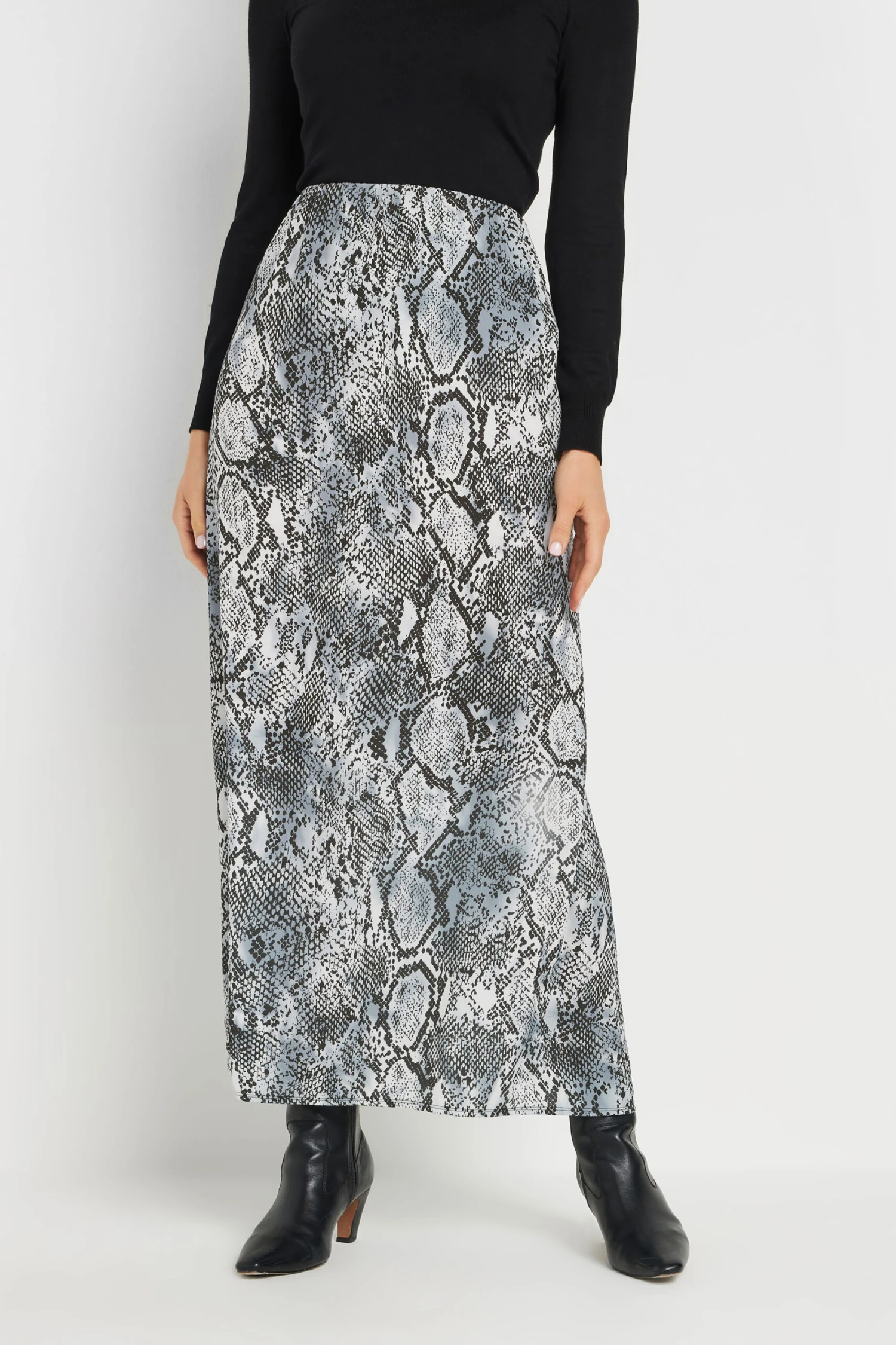 LTS Tall Grey Snake Print Slip-On Maxi Skirt 4 LTS Tall Grey Snake Print Slip-On Maxi Skirt – Image 2