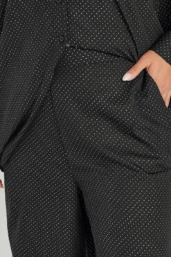 YOURS - Pantalon Noir Clouté Coupe Wide Leg 10 YOURS - Pantalon Noir Clouté Coupe Wide Leg -Evans Boutique 21aeaf46 57dd 4c 216223 D