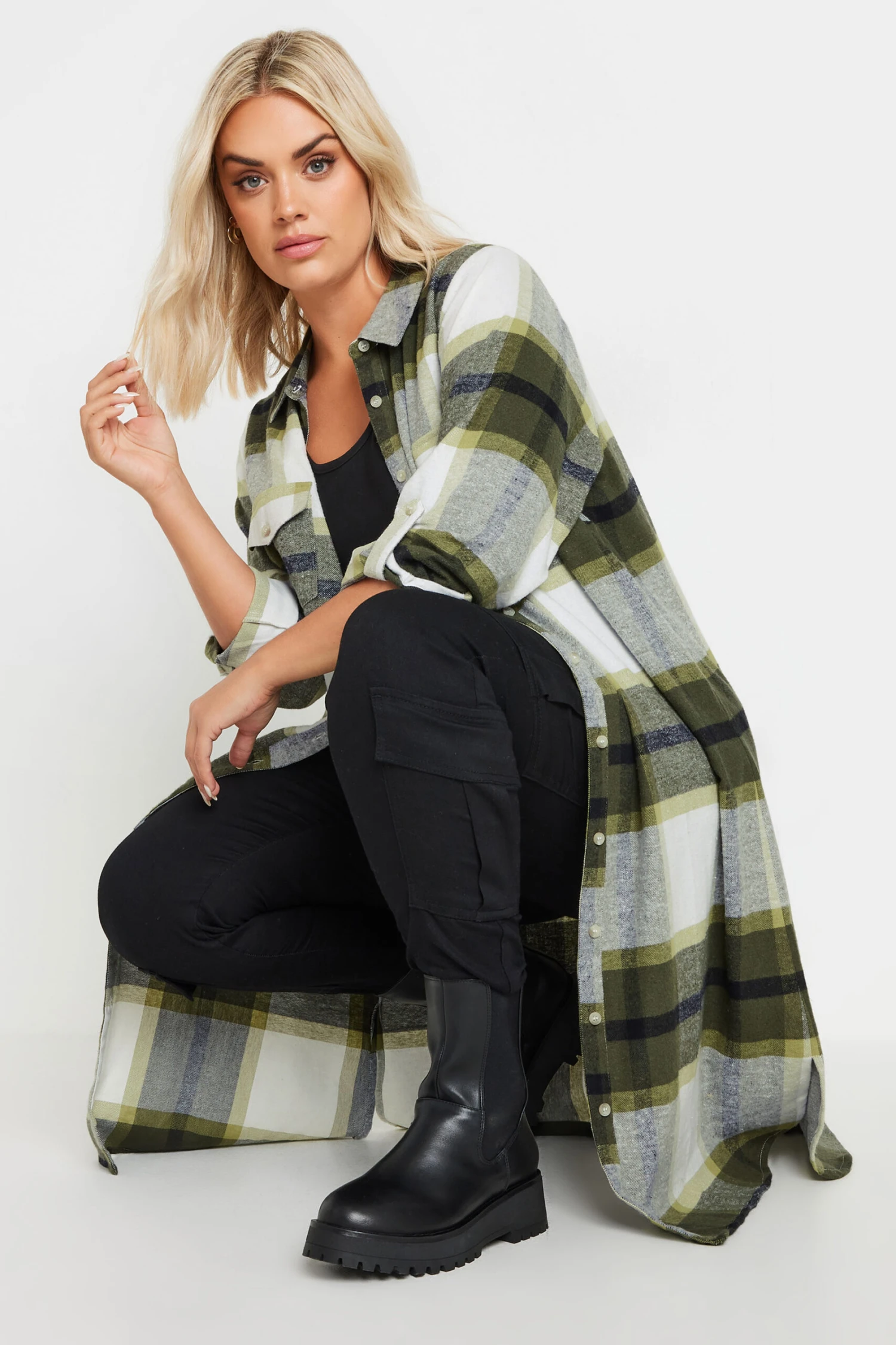 YOURS - Chemisier Vert Kaki Maxi à Carreaux 6 YOURS - Chemisier Vert Kaki Maxi à Carreaux – Image 4
