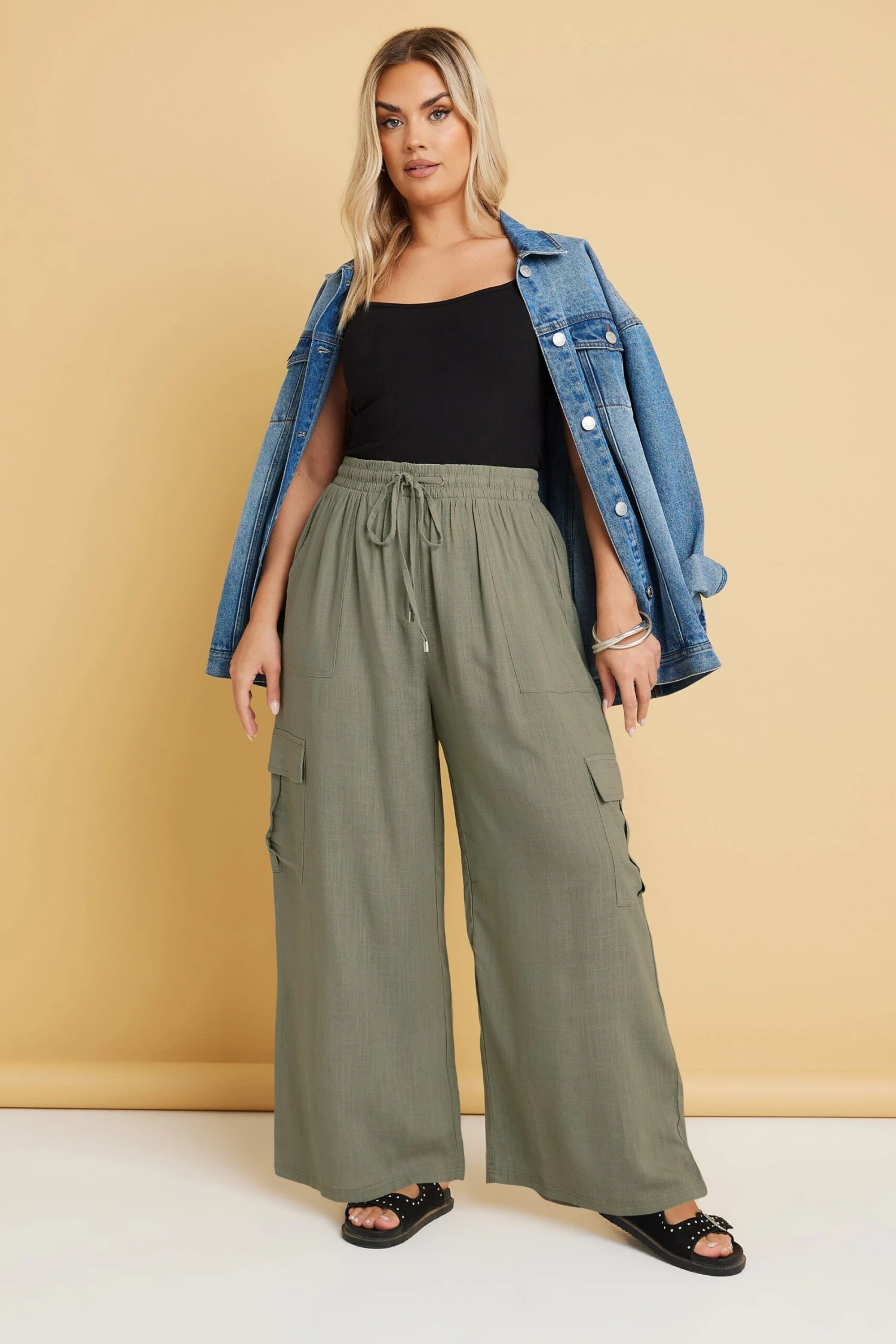 YOURS - Pantalon Wide Leg Cargo Vert Kaki En Lin 4 YOURS - Pantalon Wide Leg Cargo Vert Kaki En Lin – Image 2