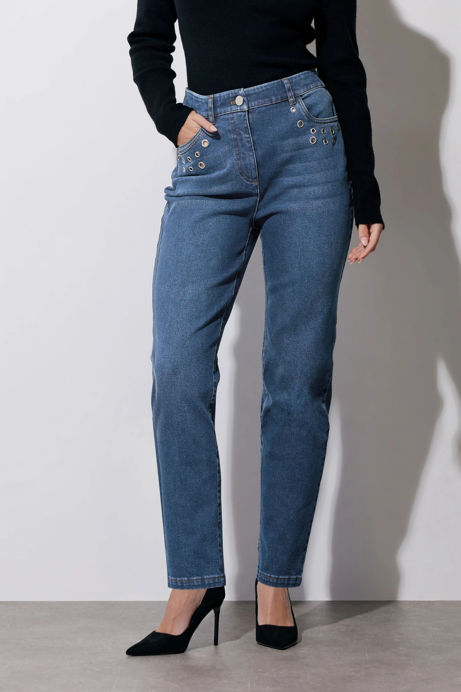 STAR Blue Eyelet Detail Boyfriend Jeans 4 STAR Blue Eyelet Detail Boyfriend Jeans – Image 2