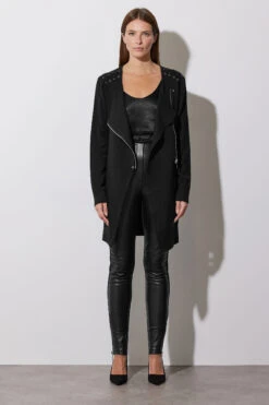 Evans Boutique -Evans Boutique 26fedf17 77e6 45 110611 A