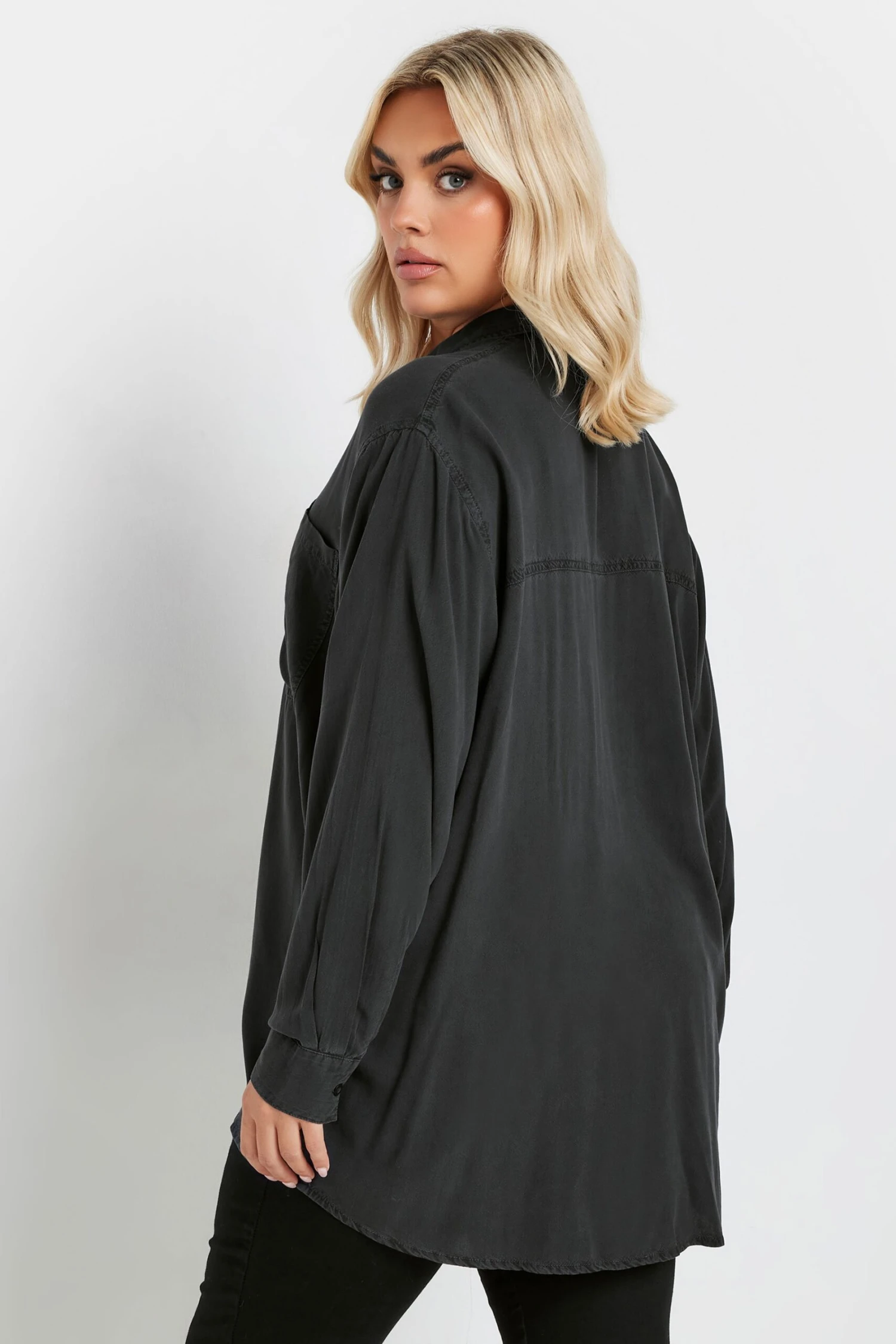 YOURS - Chemisier Noir Délavé Manches Longues 6 YOURS - Chemisier Noir Délavé Manches Longues – Image 4