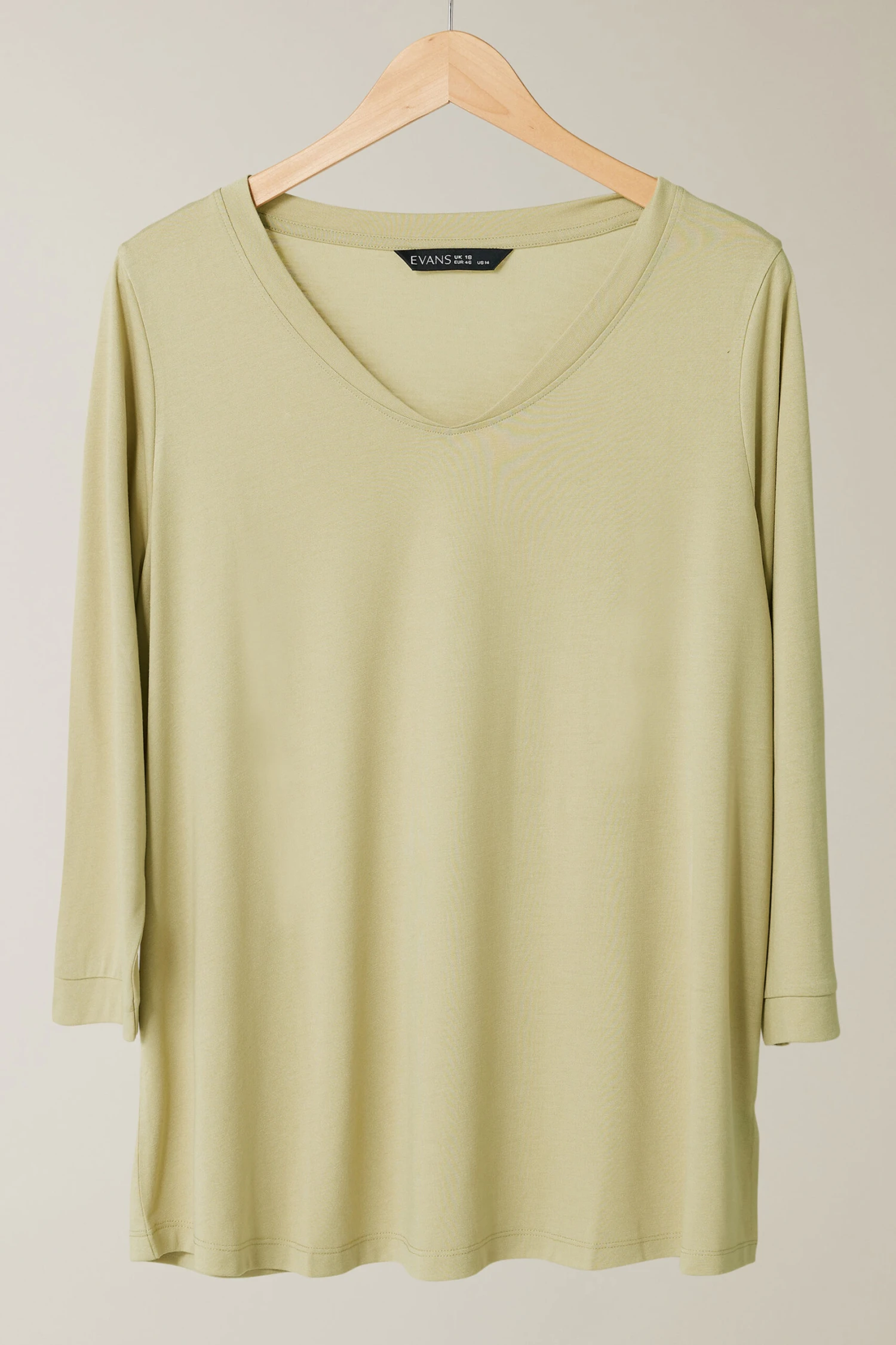 EVANS - Top Crème Encolure En V Manches Longues 7 EVANS - Top Crème Encolure En V Manches Longues – Image 5