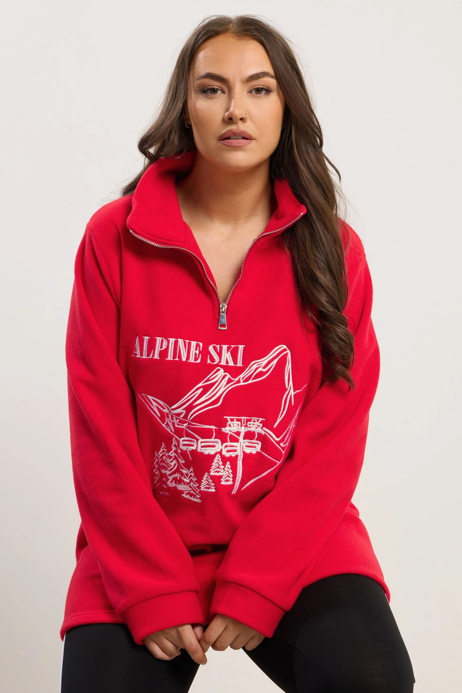 YOURS Curve Sweat-shirt à Capuche Zippé Rouge « Alpine Ski » 5 YOURS Curve Sweat-shirt à Capuche Zippé Rouge « Alpine Ski » – Image 3