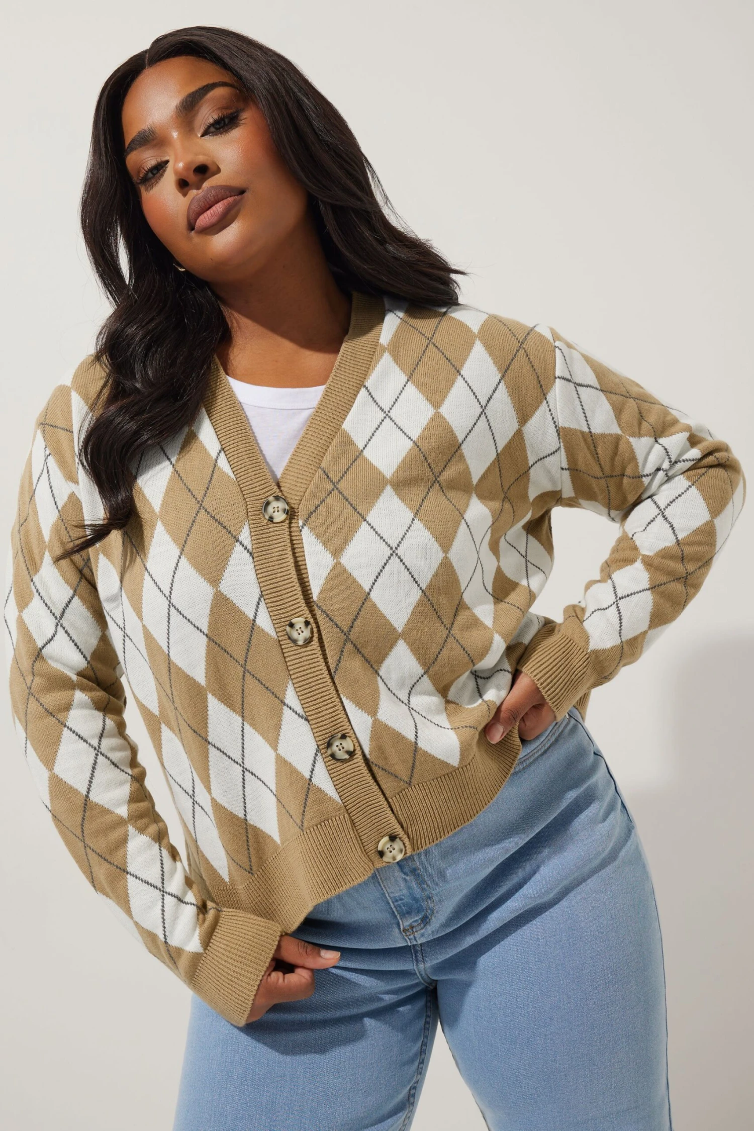 LIMITED COLLECTION - Cardigan Marron En Maille Design Carreaux 3 LIMITED COLLECTION - Cardigan Marron En Maille Design Carreaux